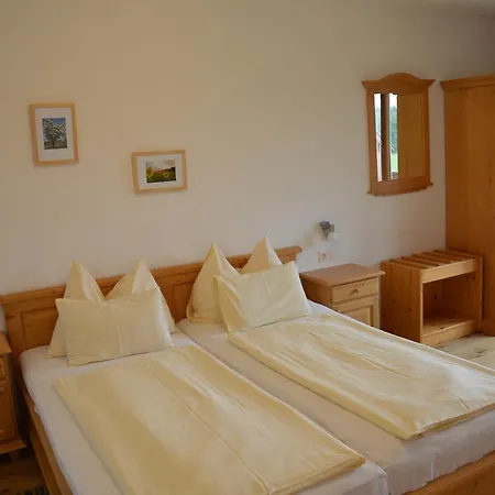 Biobauernhof Wolf-hof Pressbaum