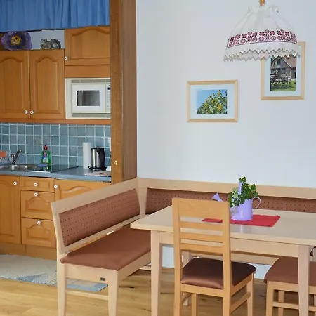 Biobauernhof Wolf-hof Pressbaum